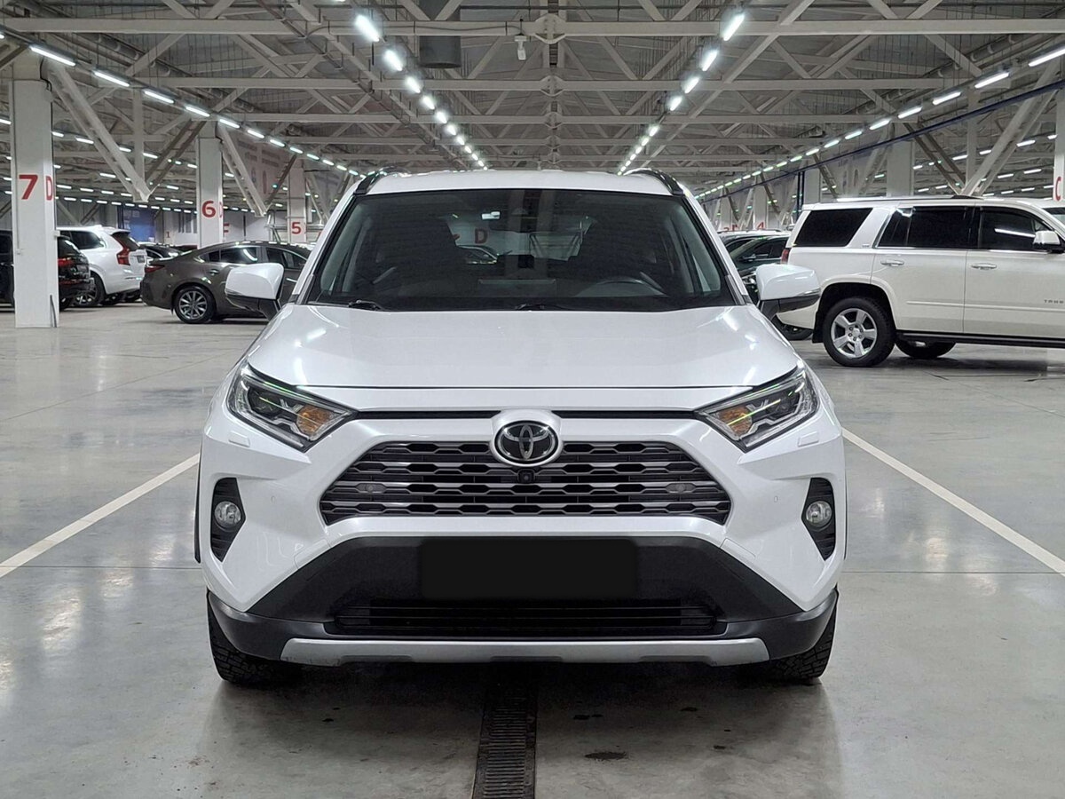 Купить Toyota RAV4 с пробегом. Фото: #1