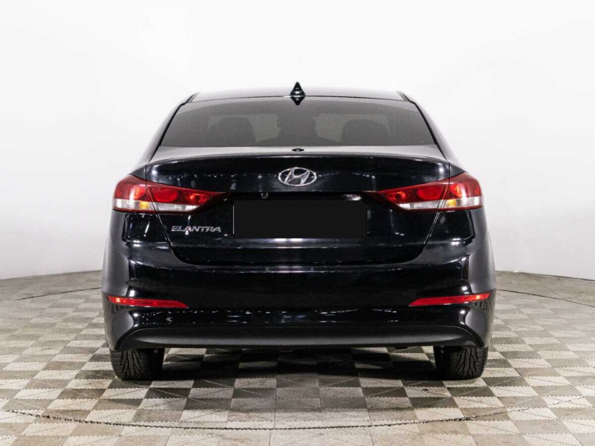 Купить Hyundai Elantra с пробегом. Фото: #5