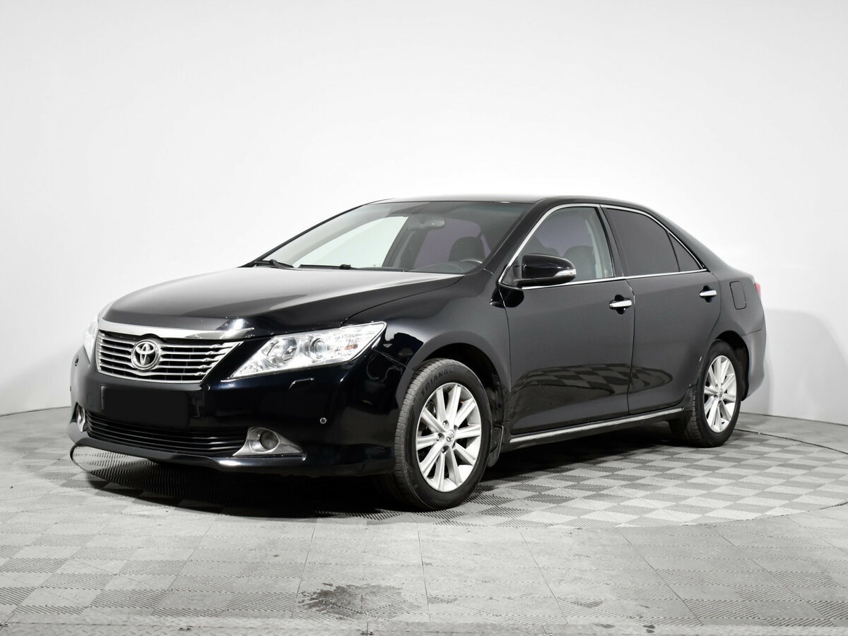 Купить Toyota Camry с пробегом. Фото: #0