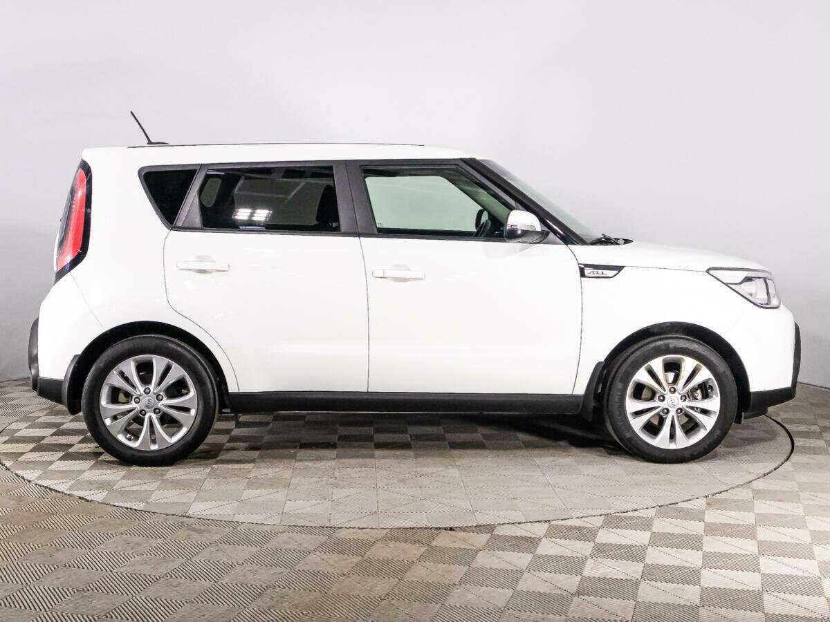 Купить Kia Soul с пробегом. Фото: #3