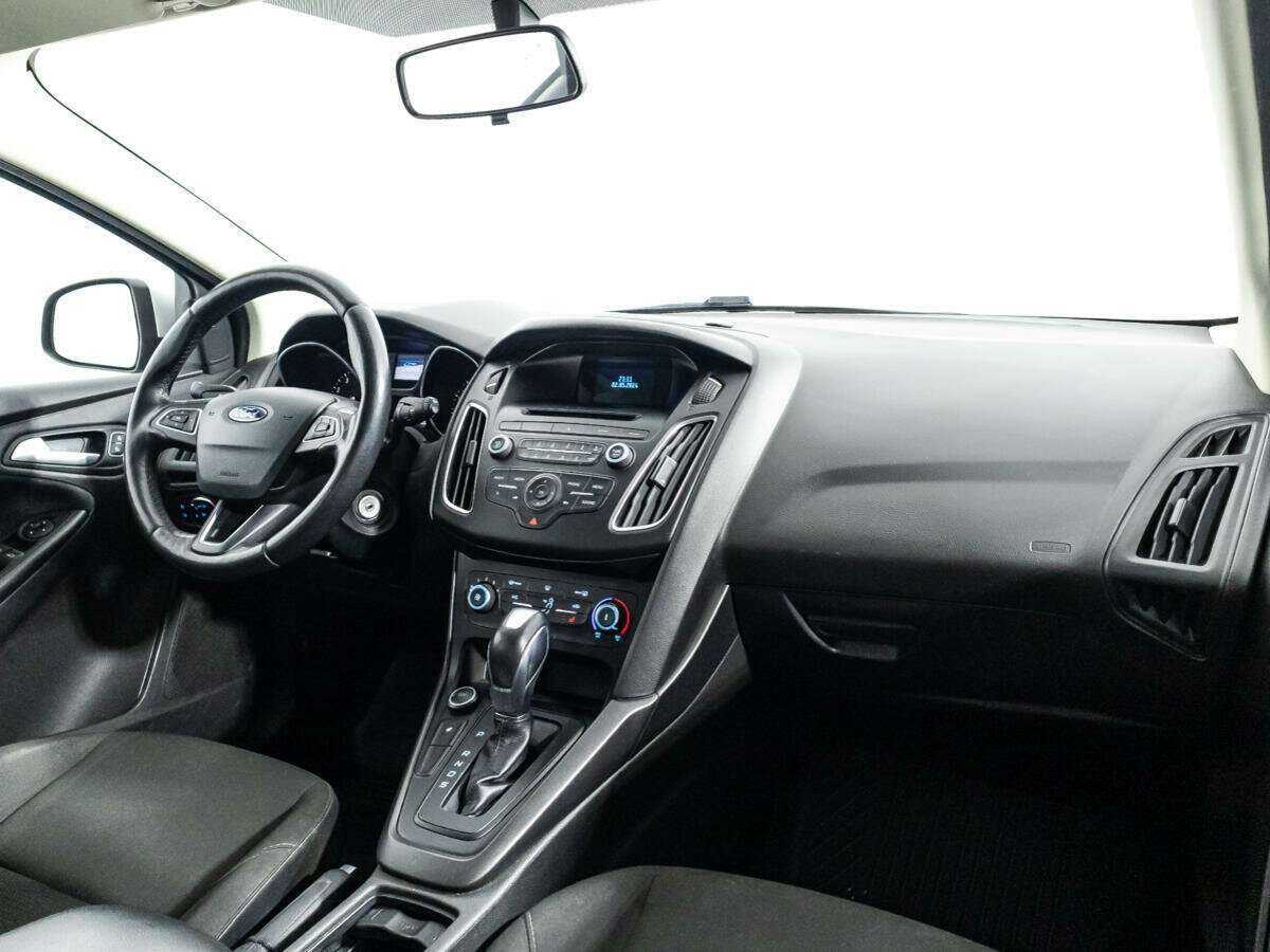 Купить Ford Focus с пробегом. Фото: #8