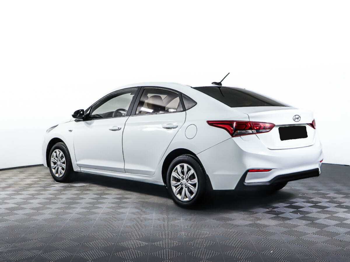 Купить Hyundai Solaris с пробегом. Фото: #6