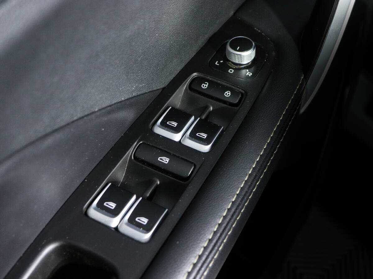 Купить Geely Coolray с пробегом. Фото: #18