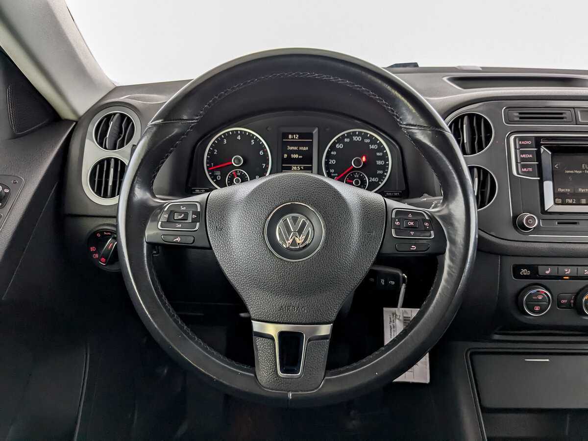 Купить Volkswagen Tiguan с пробегом. Фото: #20