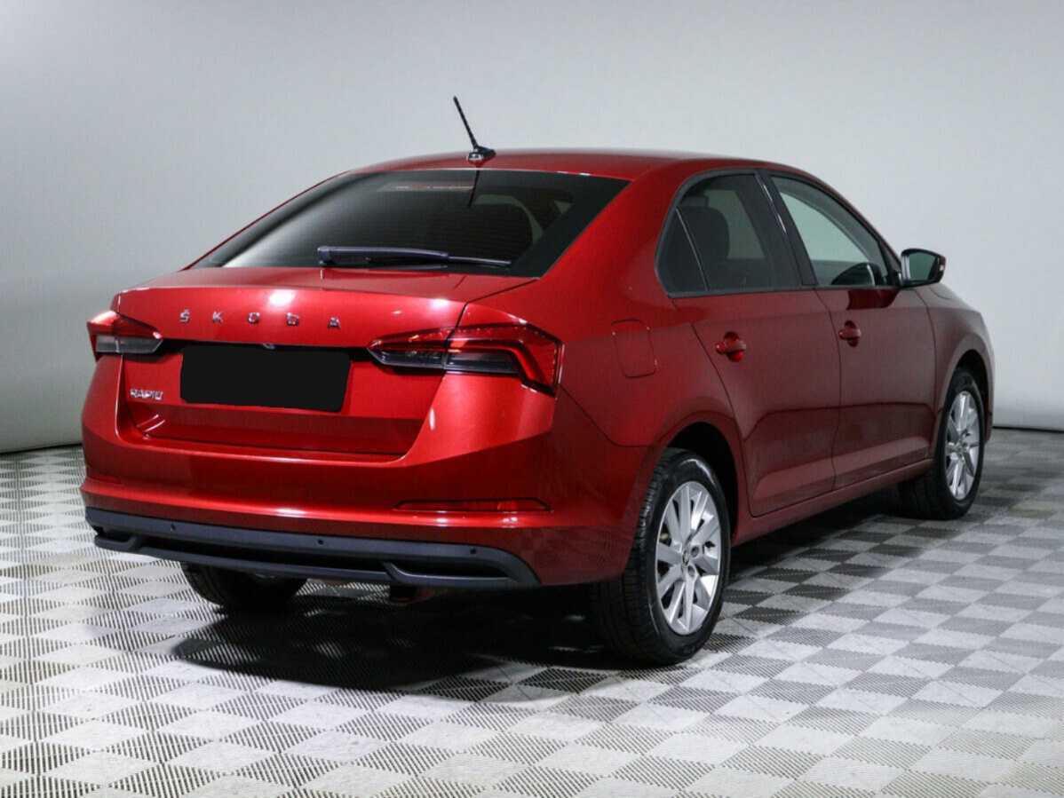 Купить Skoda Rapid с пробегом. Фото: #4