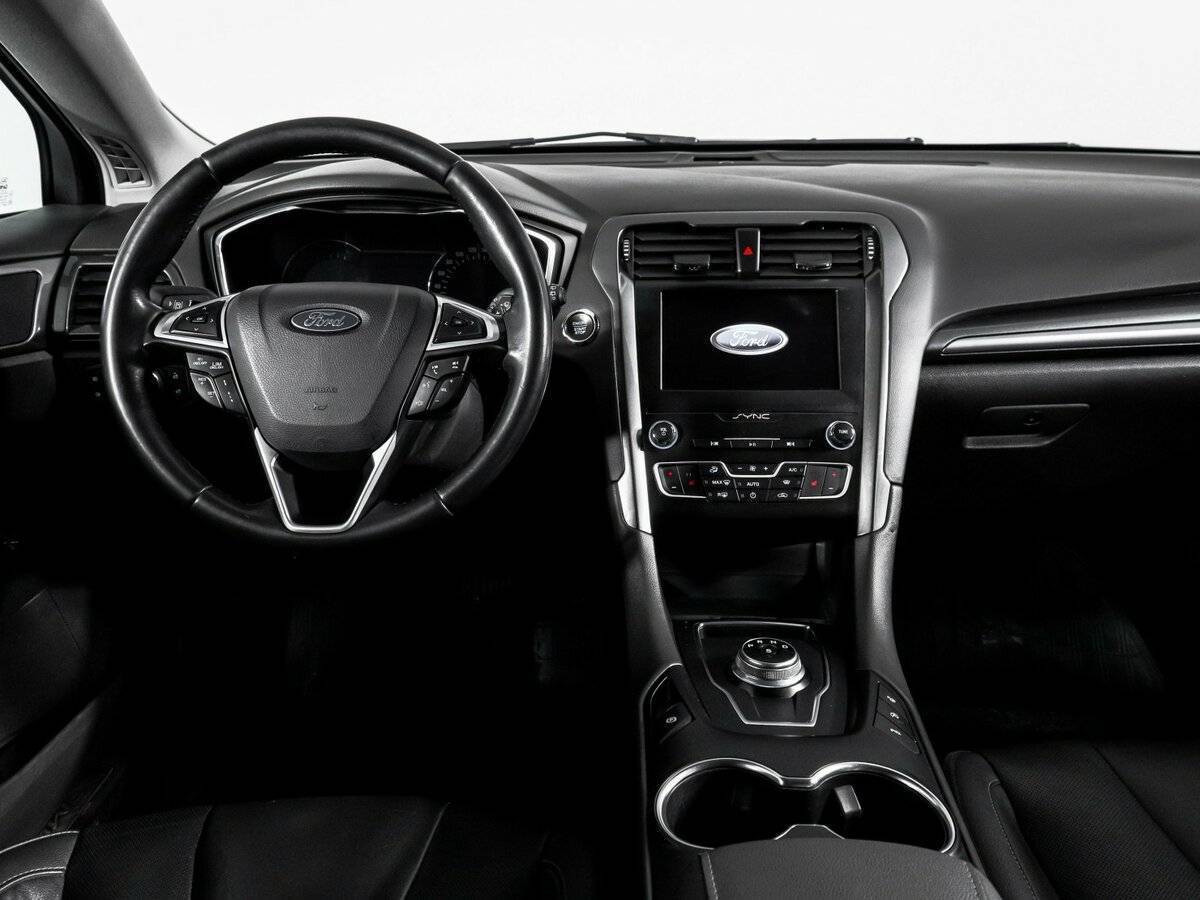 Купить Ford Mondeo с пробегом. Фото: #11