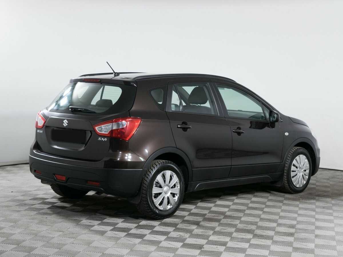 Купить Suzuki SX4 с пробегом. Фото: #3