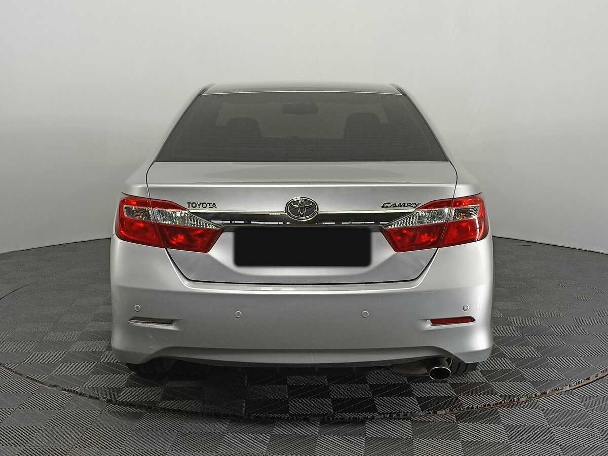 Купить Toyota Camry с пробегом. Фото: #5