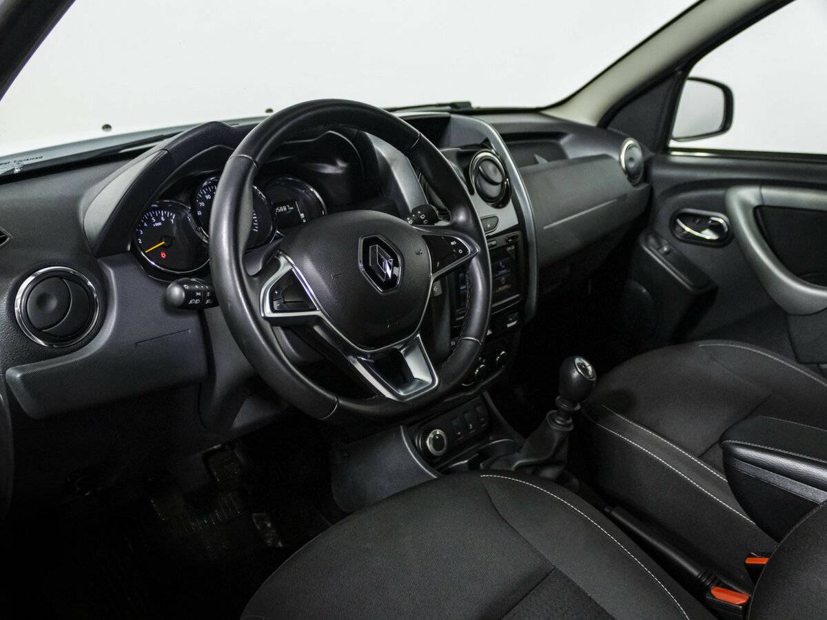Купить Renault Duster с пробегом. Фото: #8