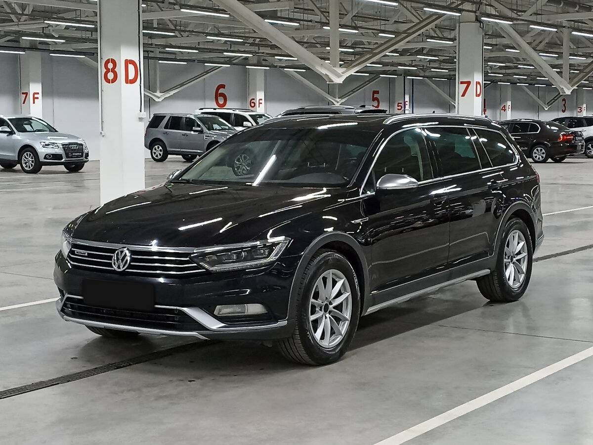 Купить Volkswagen Passat с пробегом. Фото: #0