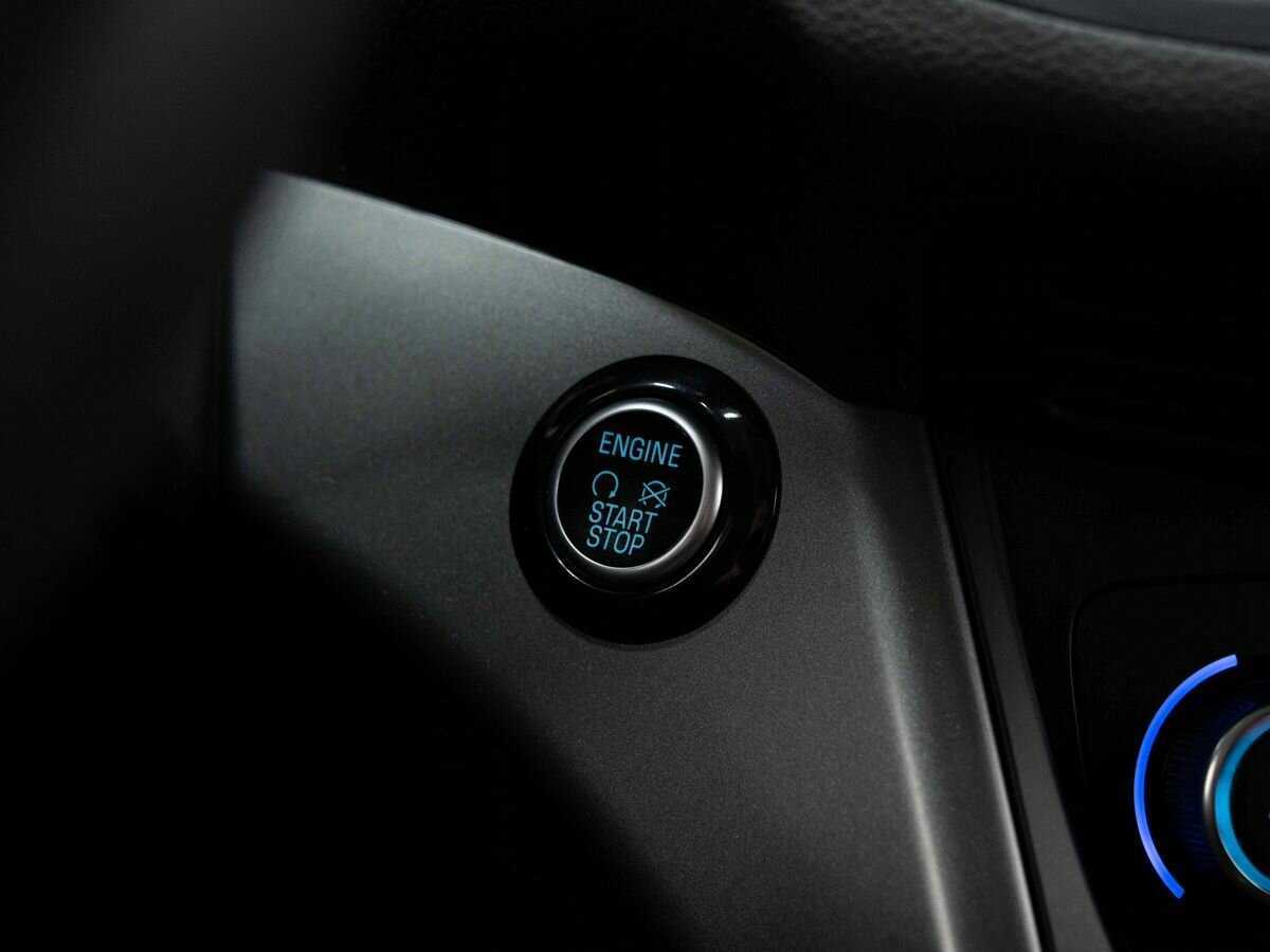 Купить Ford Kuga с пробегом. Фото: #22