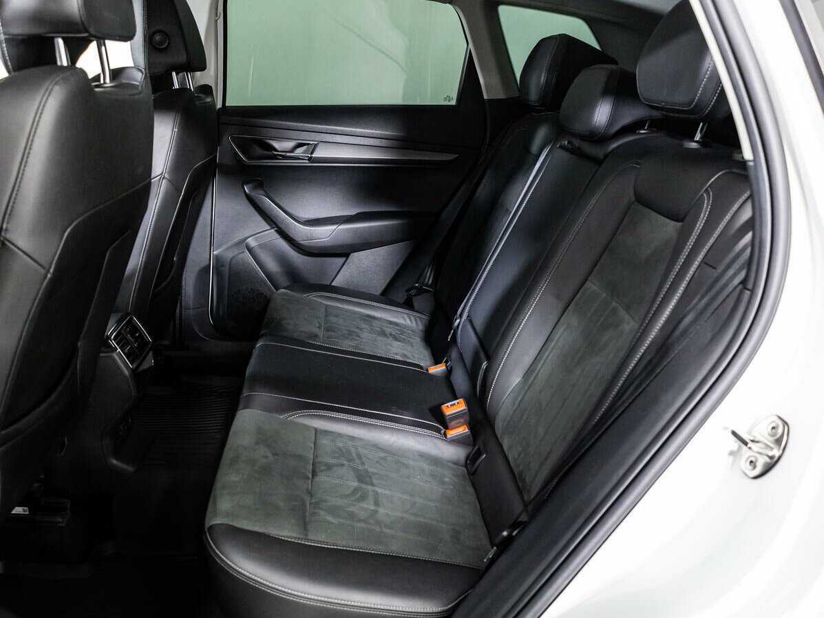 Купить Skoda Karoq с пробегом. Фото: #9