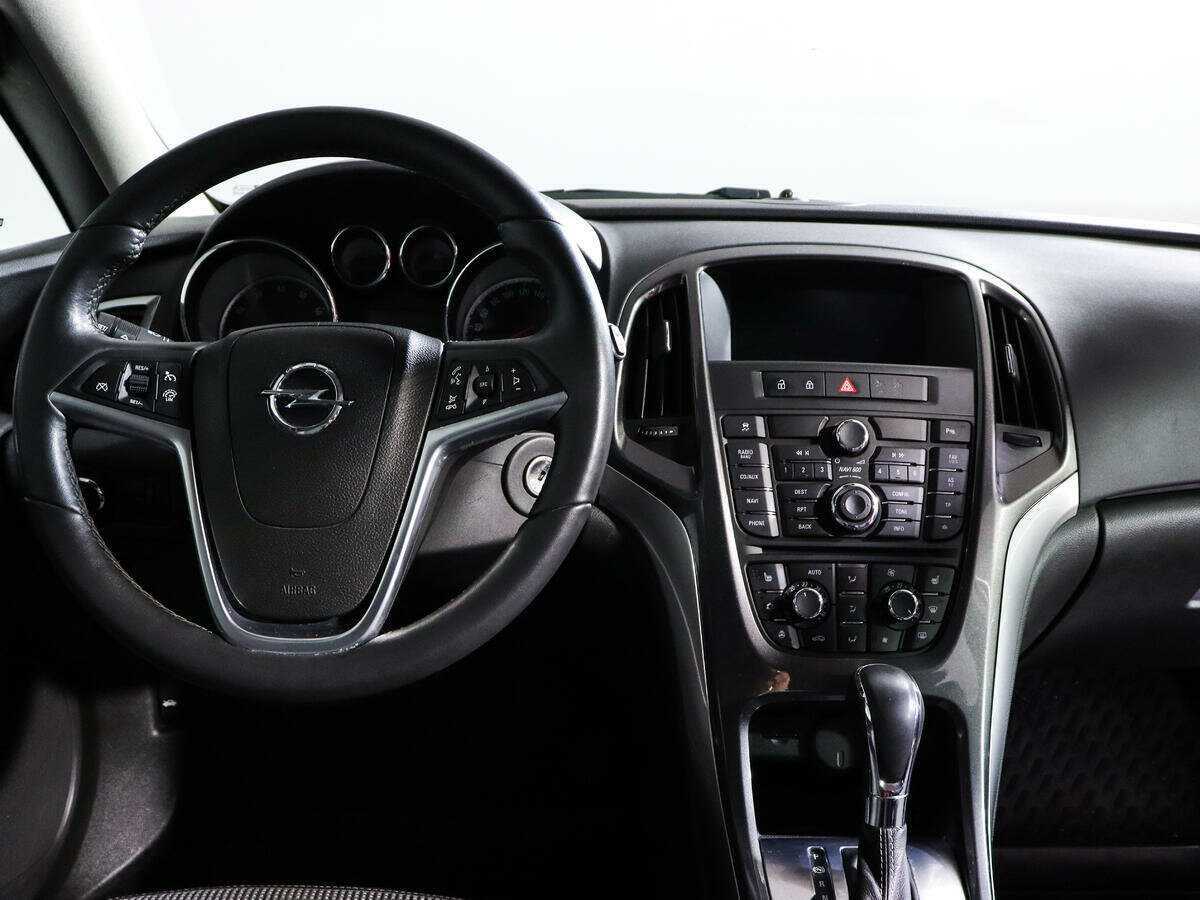 Купить Opel Astra с пробегом. Фото: #9