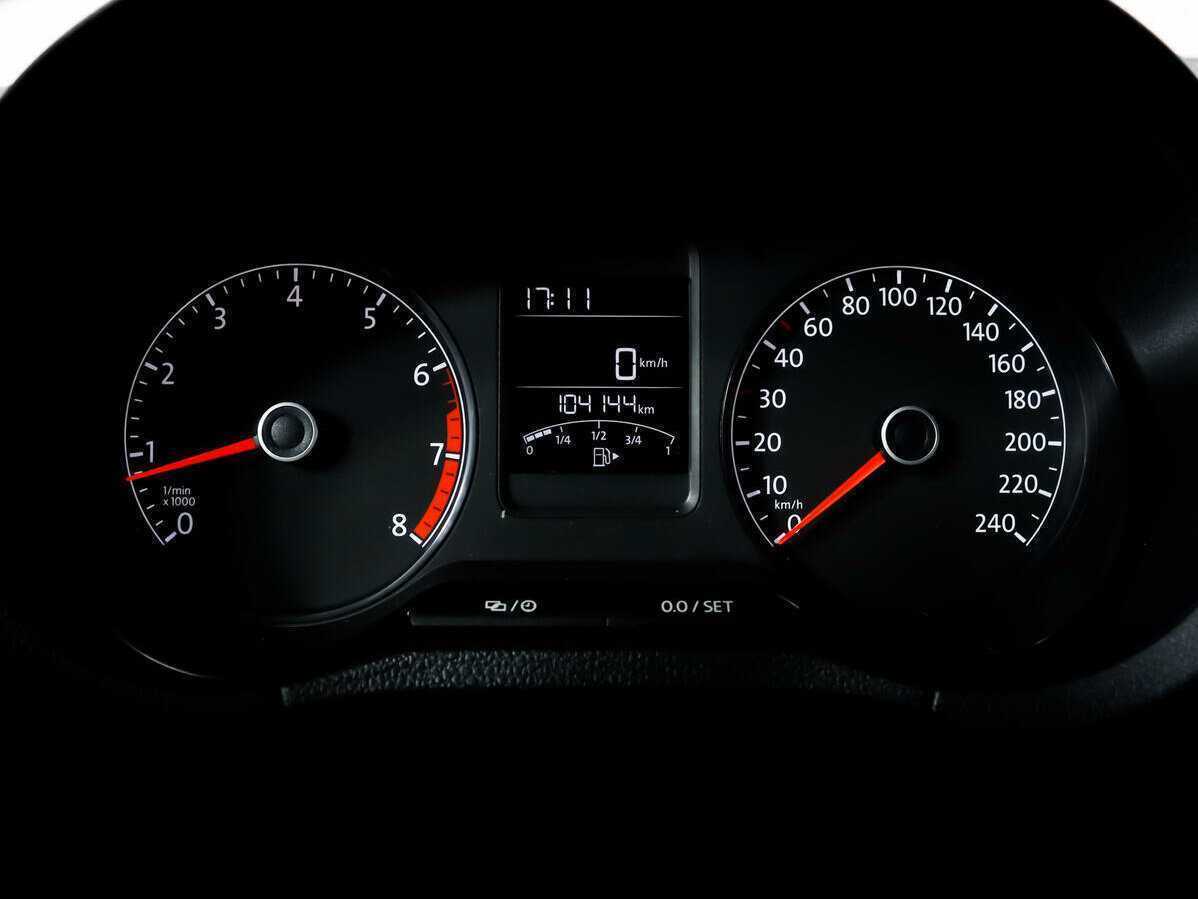 Купить Volkswagen Polo с пробегом. Фото: #9