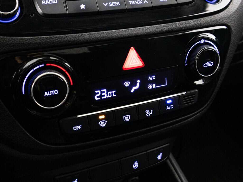 Купить Hyundai Solaris с пробегом. Фото: #16