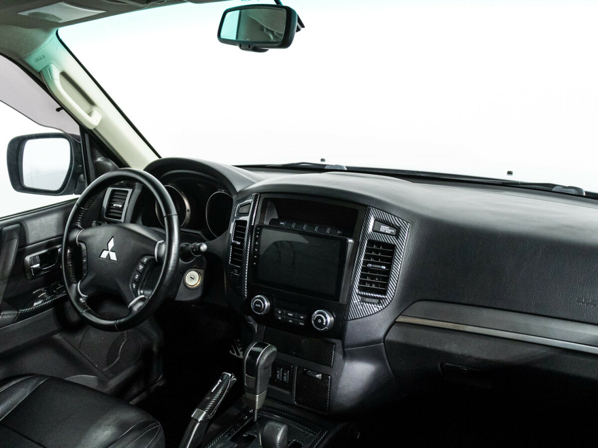 Купить Mitsubishi Pajero с пробегом. Фото: #6