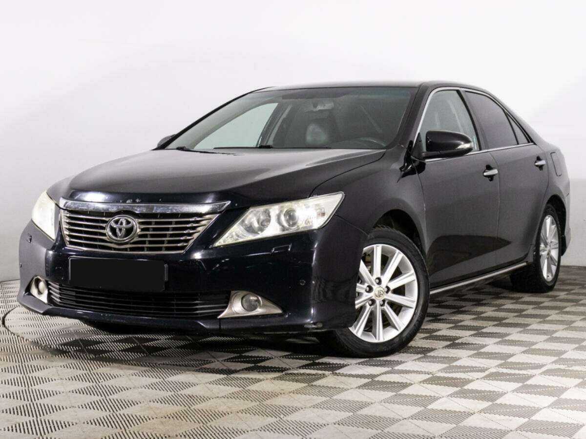 Купить Toyota Camry с пробегом. Посмотреть фото