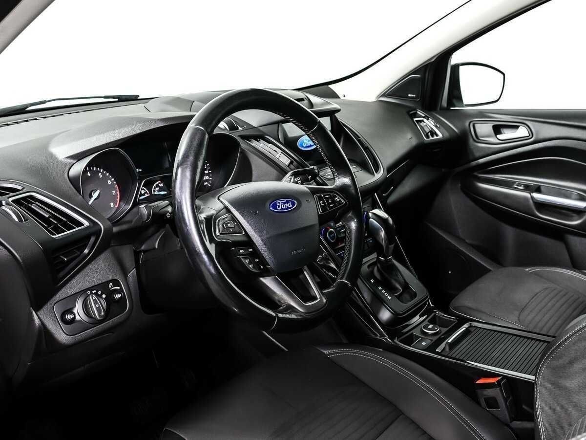 Купить Ford Kuga с пробегом. Фото: #11