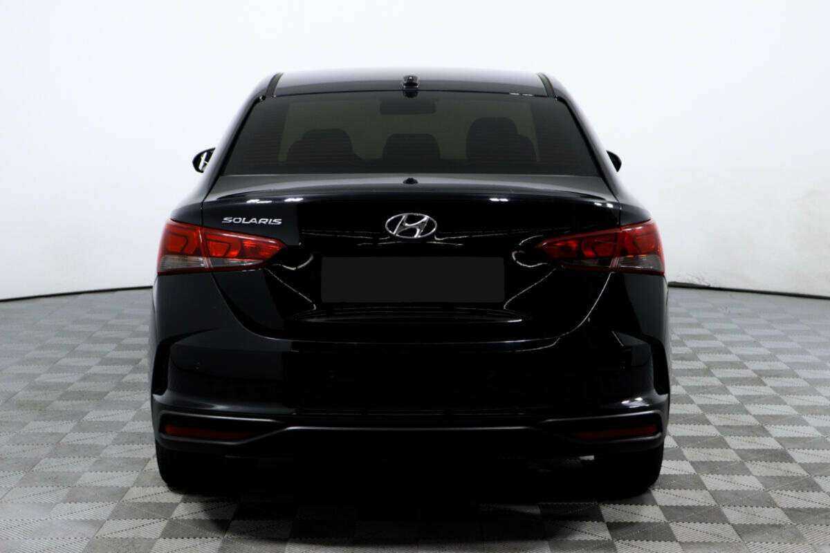 Купить Hyundai Solaris с пробегом. Фото: #5