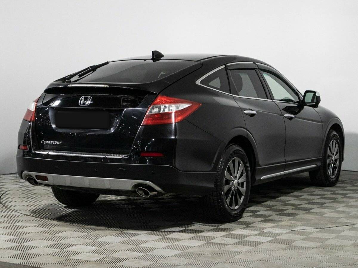 Купить Honda Crosstour с пробегом. Фото: #4