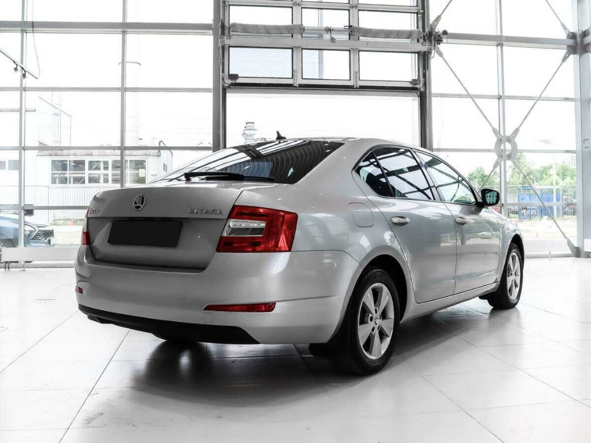 Купить Skoda Octavia с пробегом. Фото: #4