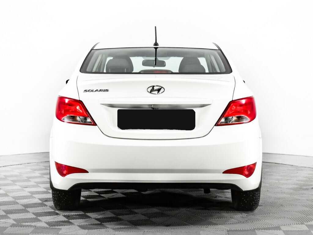 Купить Hyundai Solaris с пробегом. Фото: #5