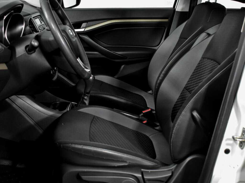 Купить Lada (ВАЗ) Vesta с пробегом. Фото: #10