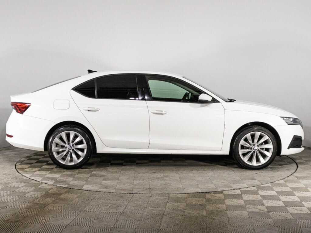 Купить Skoda Octavia с пробегом. Фото: #3