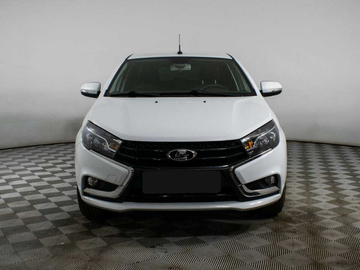 Купить Lada (ВАЗ) Vesta с пробегом. Фото: #1