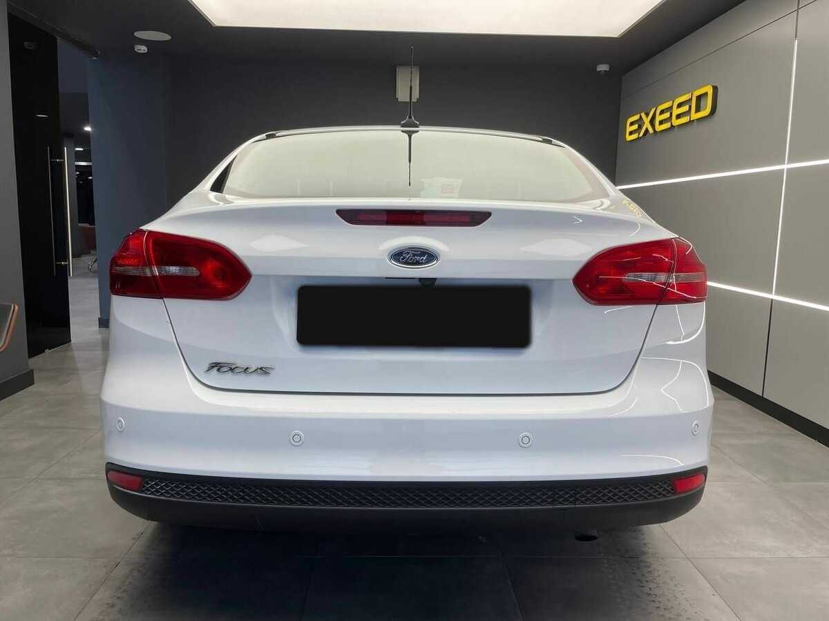 Купить Ford Focus с пробегом. Фото: #4