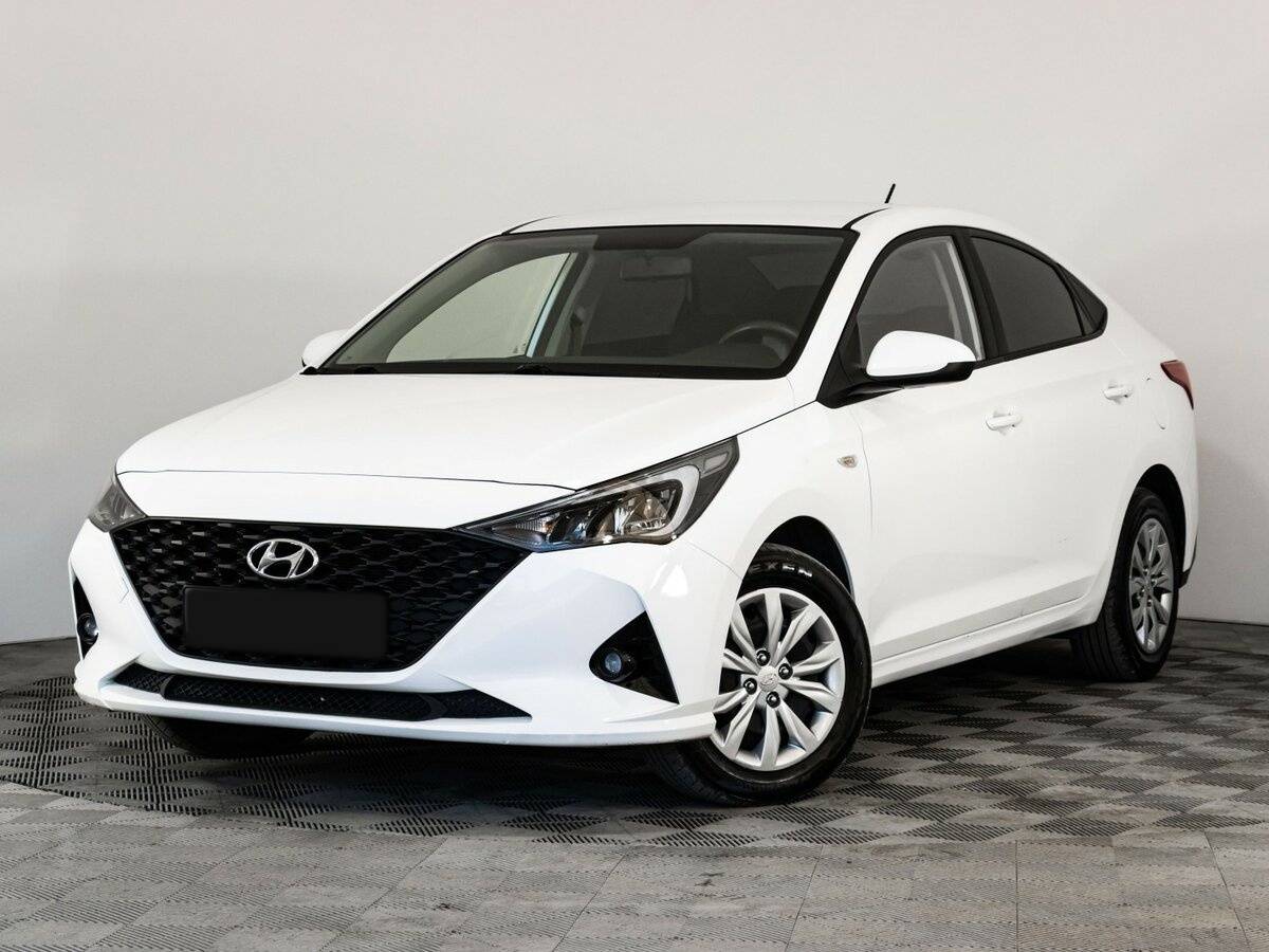 Купить Hyundai Solaris с пробегом. Посмотреть фото