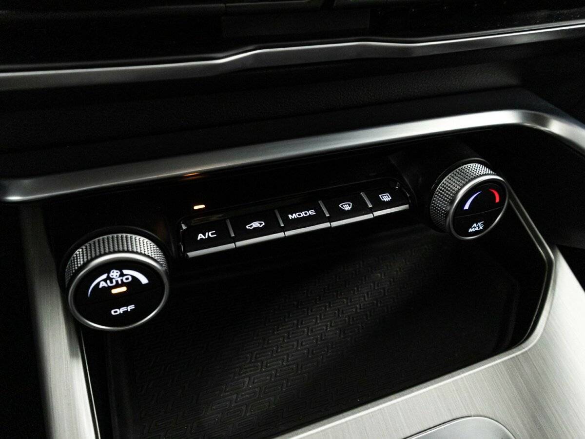 Купить Geely Coolray с пробегом. Фото: #19