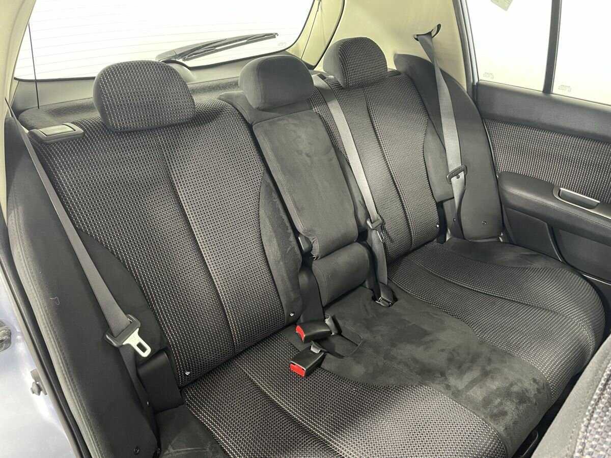 Купить Nissan Tiida с пробегом. Фото: #14