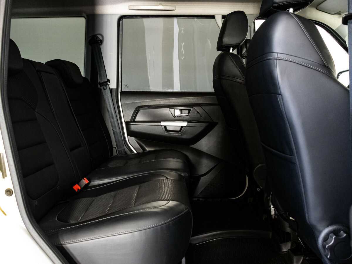 Купить УАЗ Patriot с пробегом. Фото: #12