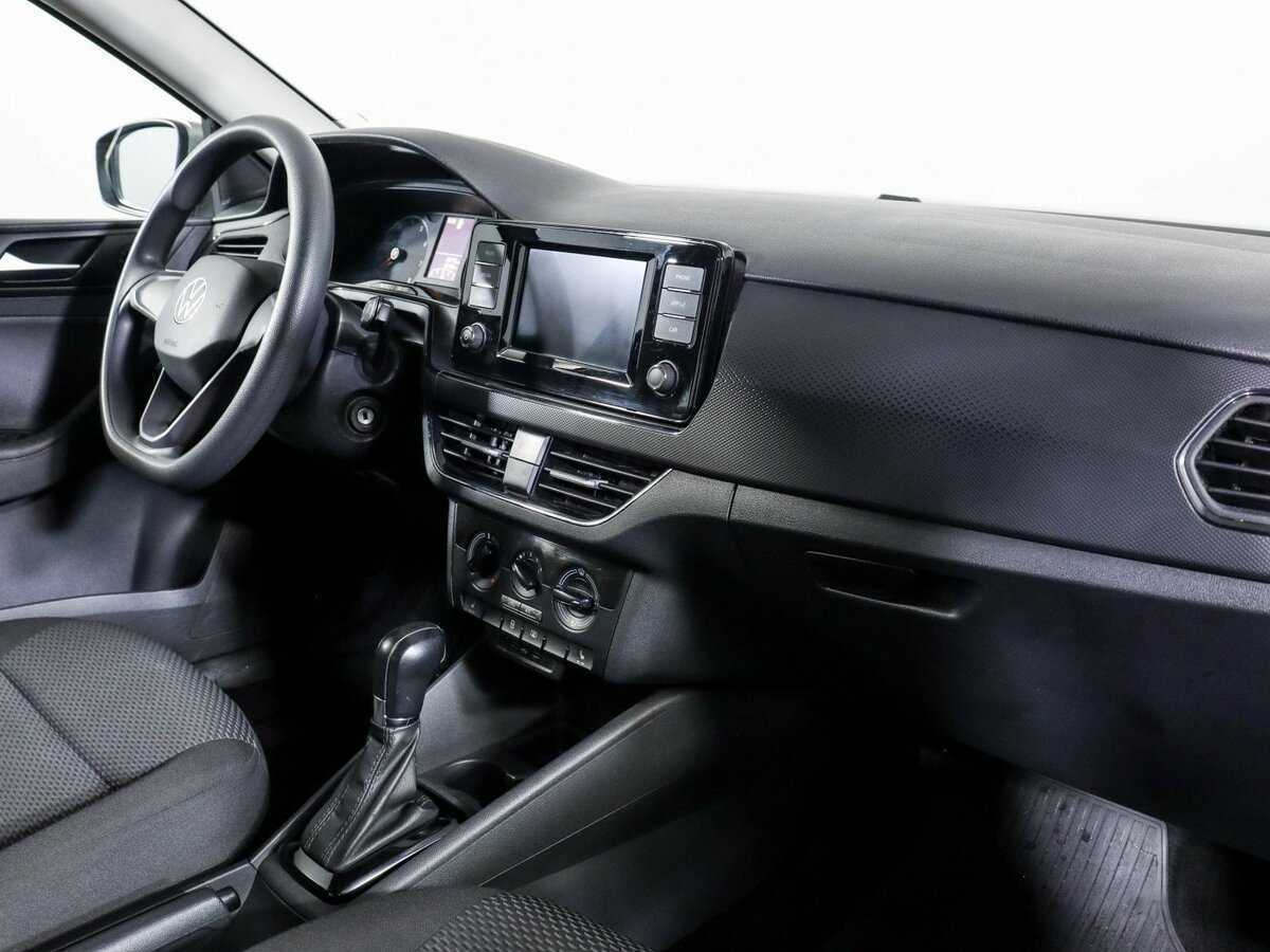 Купить Volkswagen Polo с пробегом. Фото: #8