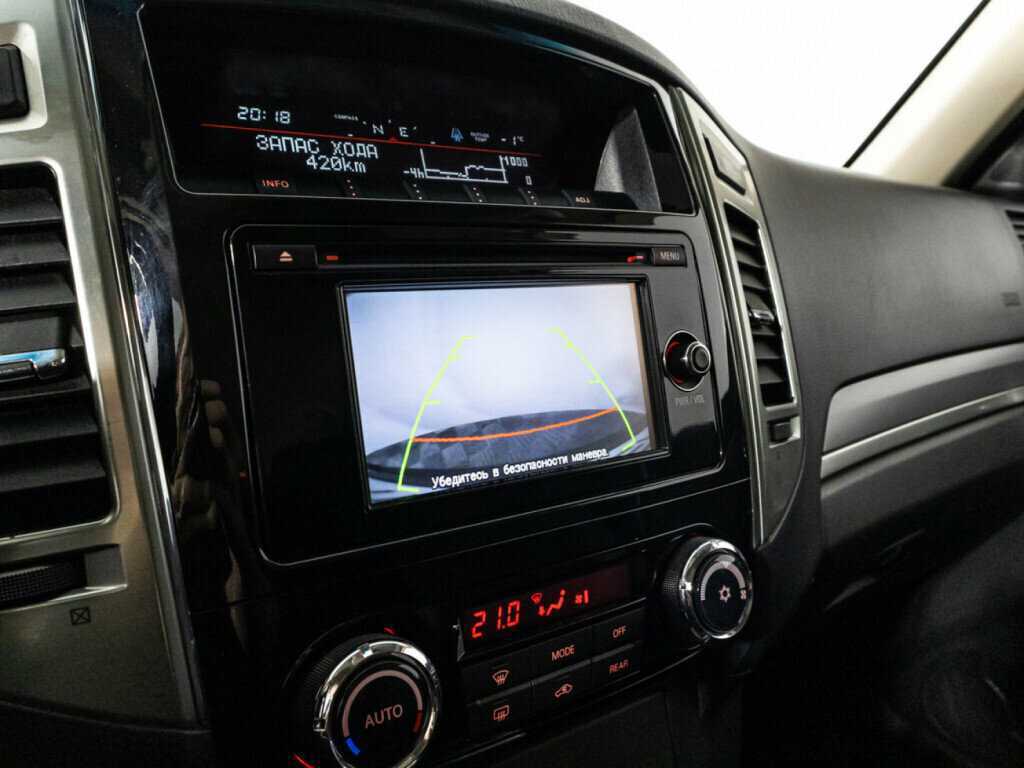 Купить Mitsubishi Pajero с пробегом. Фото: #14