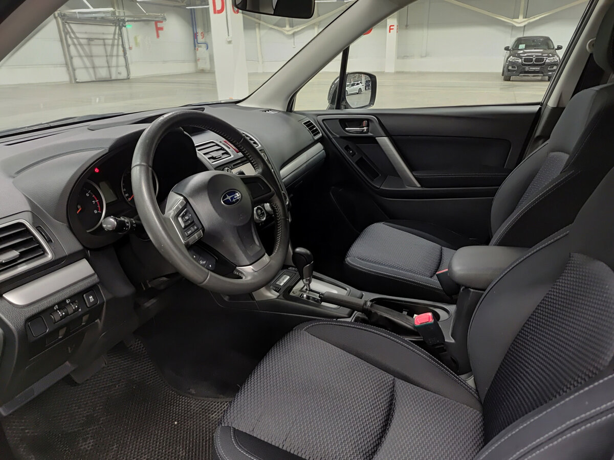 Купить Subaru Forester с пробегом. Фото: #14