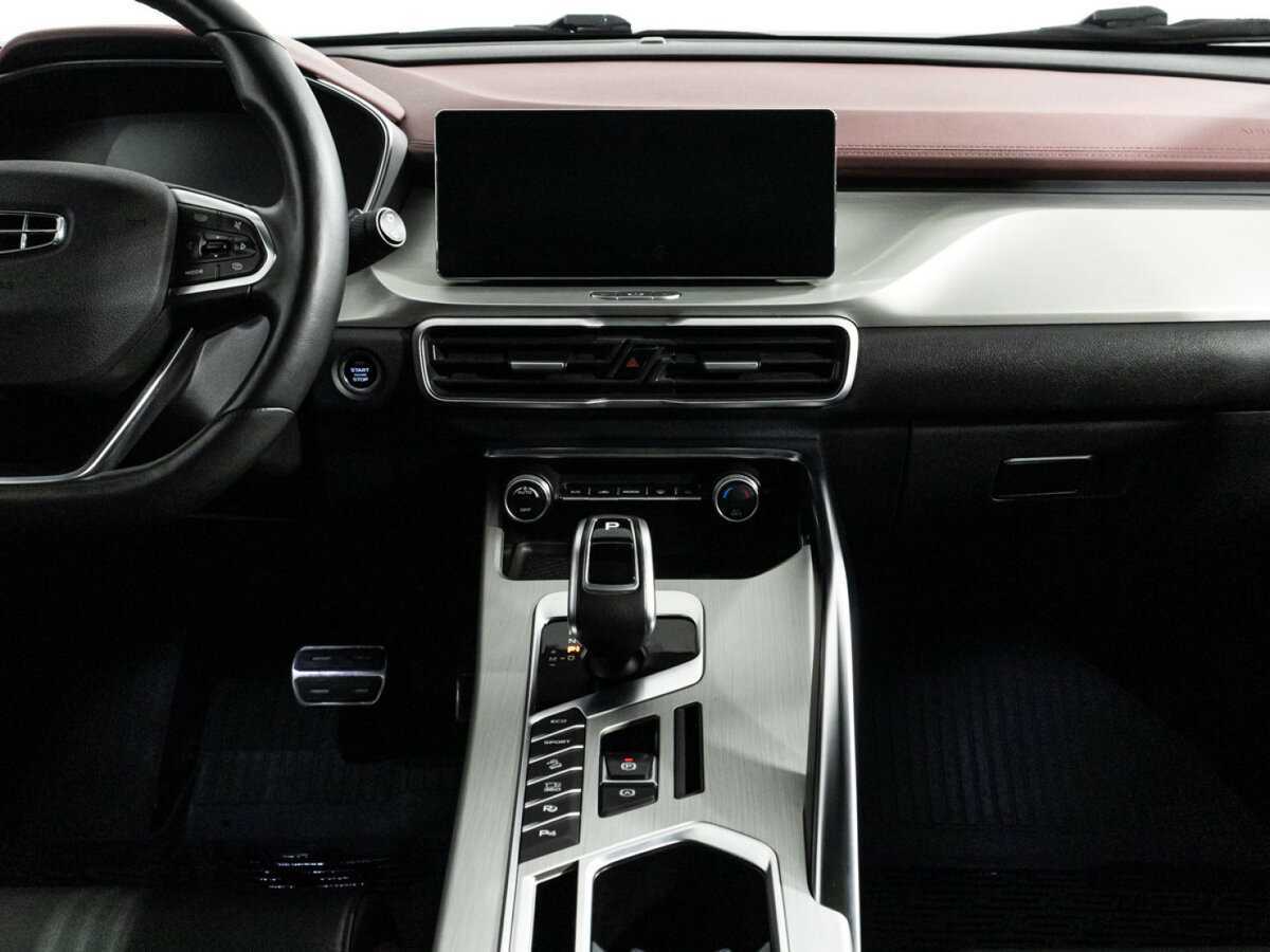 Купить Geely Coolray с пробегом. Фото: #13