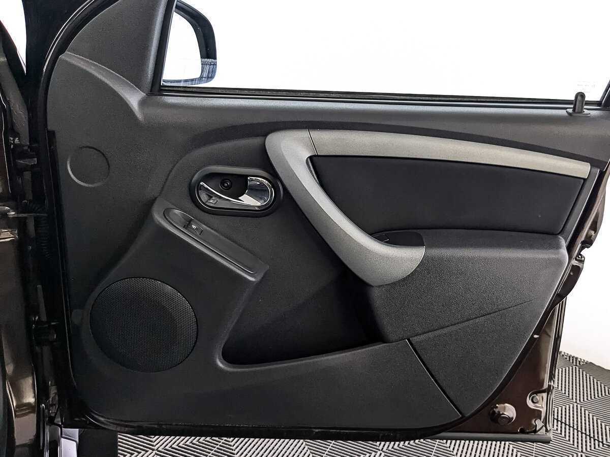 Купить Renault Duster с пробегом. Фото: #20