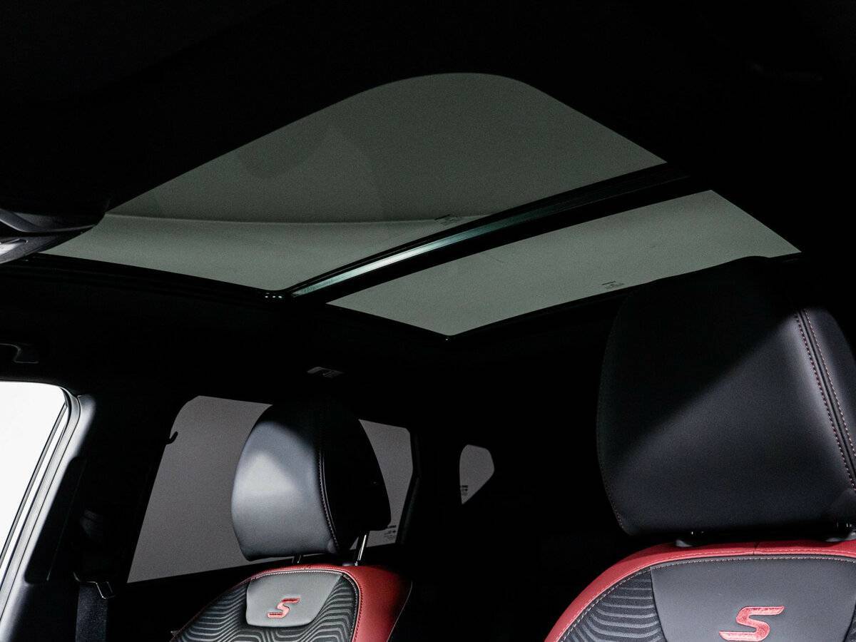 Купить Geely Coolray с пробегом. Фото: #20