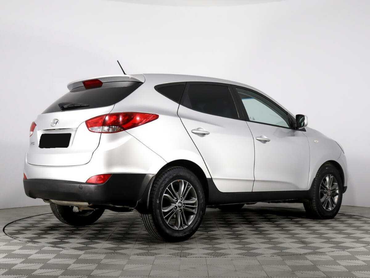 Купить Hyundai ix35 с пробегом. Фото: #4
