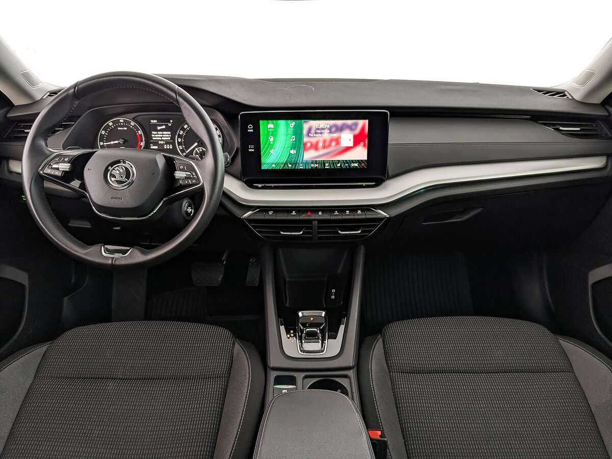 Купить Skoda Octavia с пробегом. Фото: #8