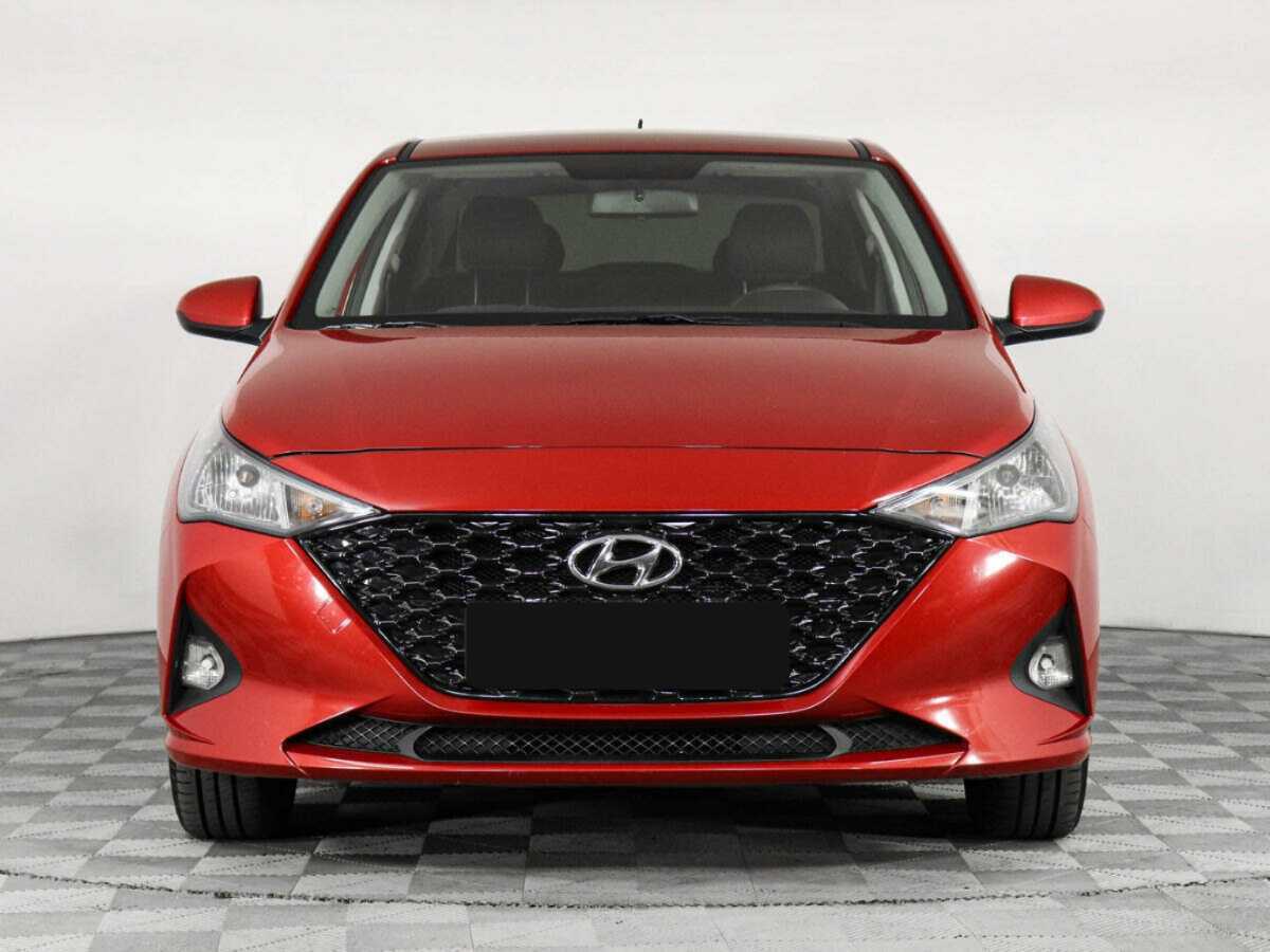 Купить Hyundai Solaris с пробегом. Фото: #1