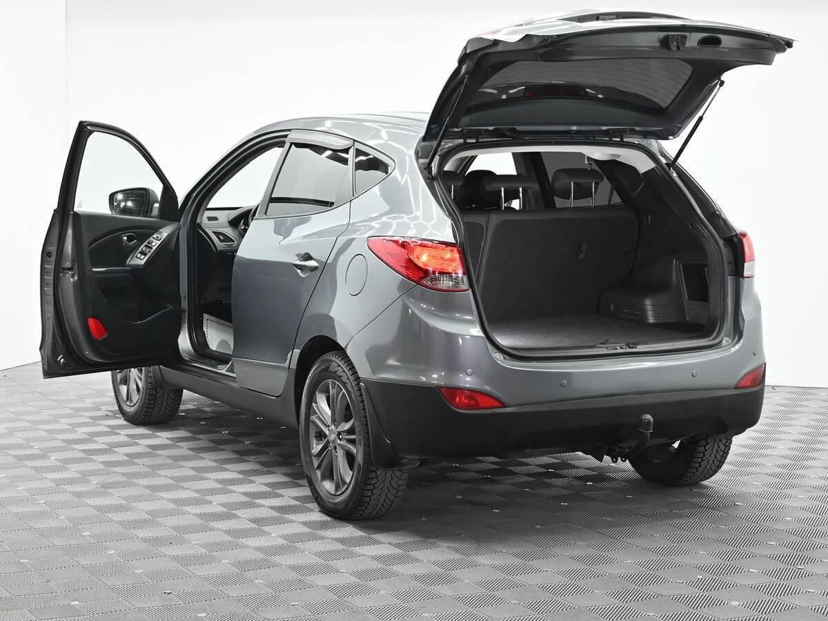Купить Hyundai ix35 с пробегом. Фото: #4