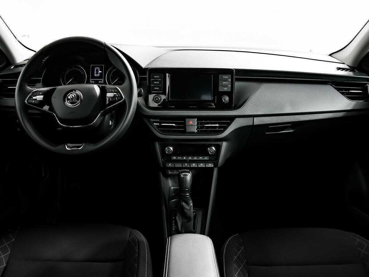 Купить Skoda Rapid с пробегом. Фото: #10