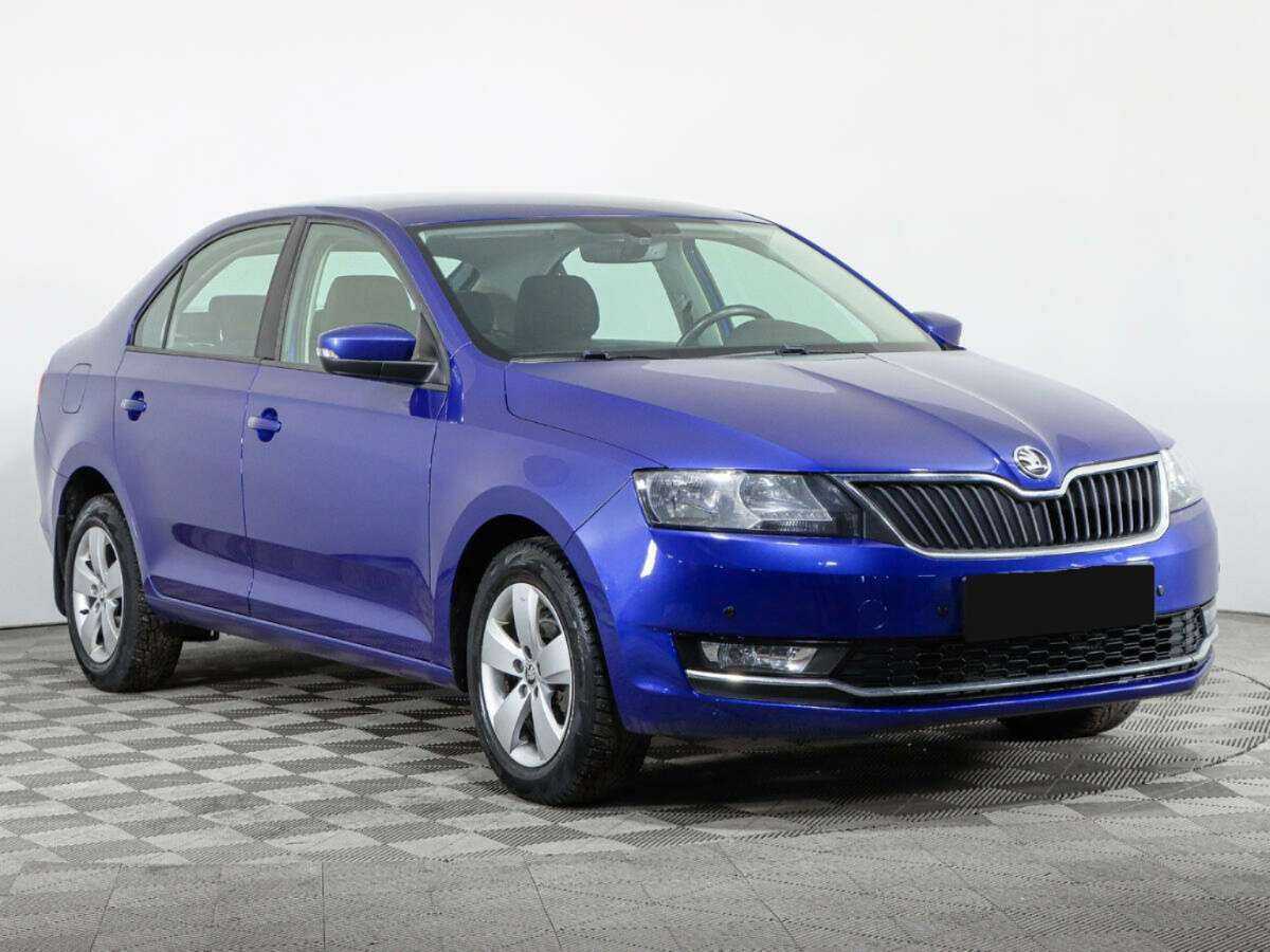 Купить Skoda Rapid с пробегом. Фото: #2
