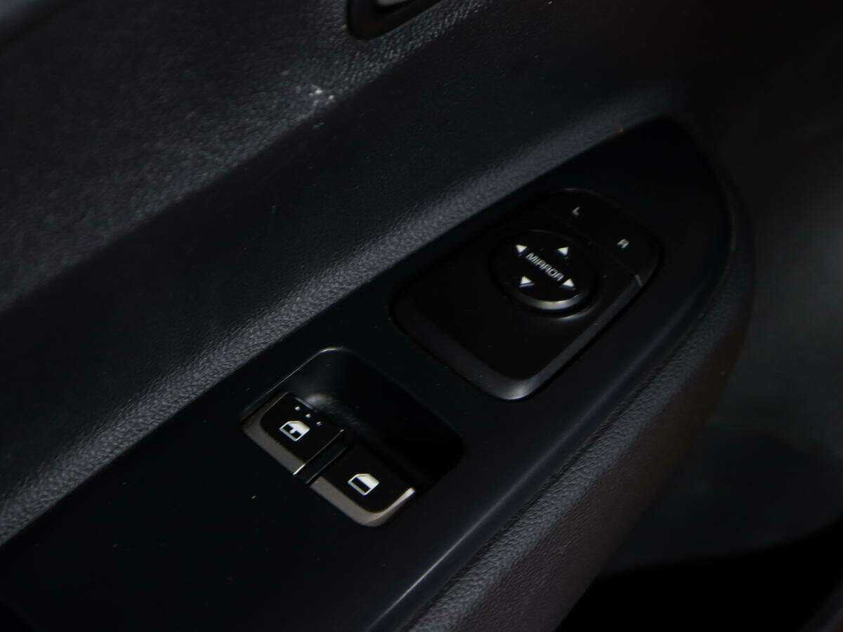 Купить Kia Rio с пробегом. Фото: #12