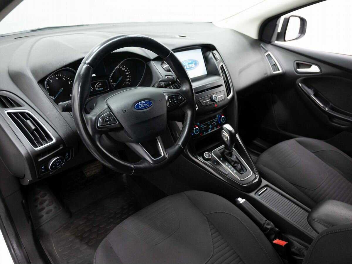 Купить Ford Focus с пробегом. Фото: #7