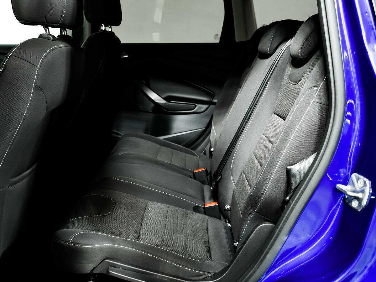 Купить Ford Kuga с пробегом. Фото: #11