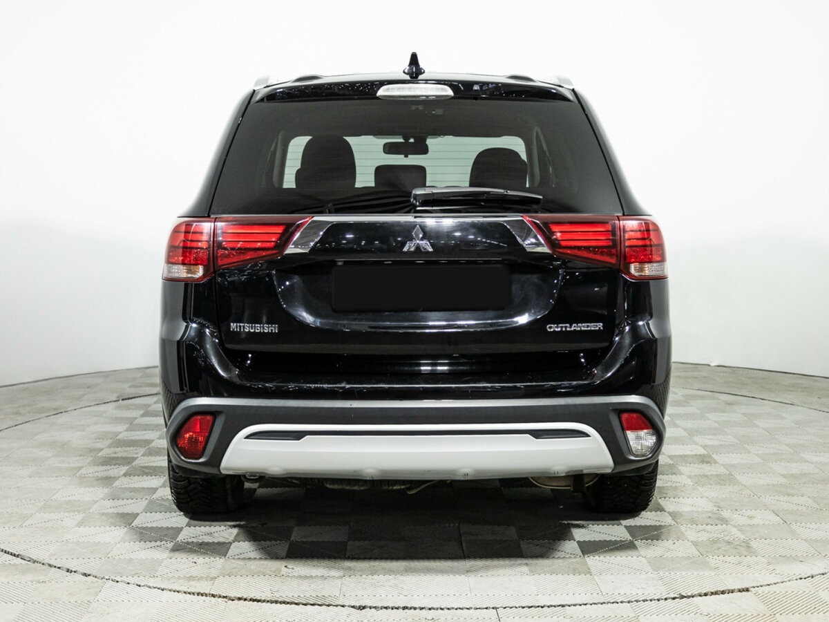 Купить Mitsubishi Outlander с пробегом. Фото: #5